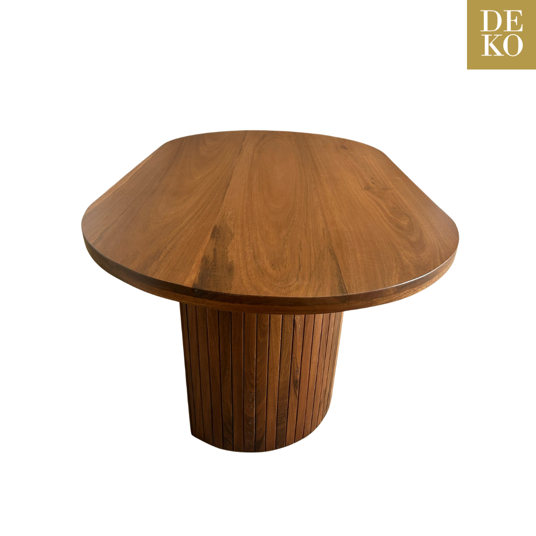 Mesa de Comedor de Parota Modelo Arcos Nogal con Envío Gratis en DEKO