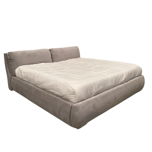 Cama Platform ‘Zenit’ (King Size) con Envío Gratis en DEKO